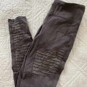 All Yoga grey leggings